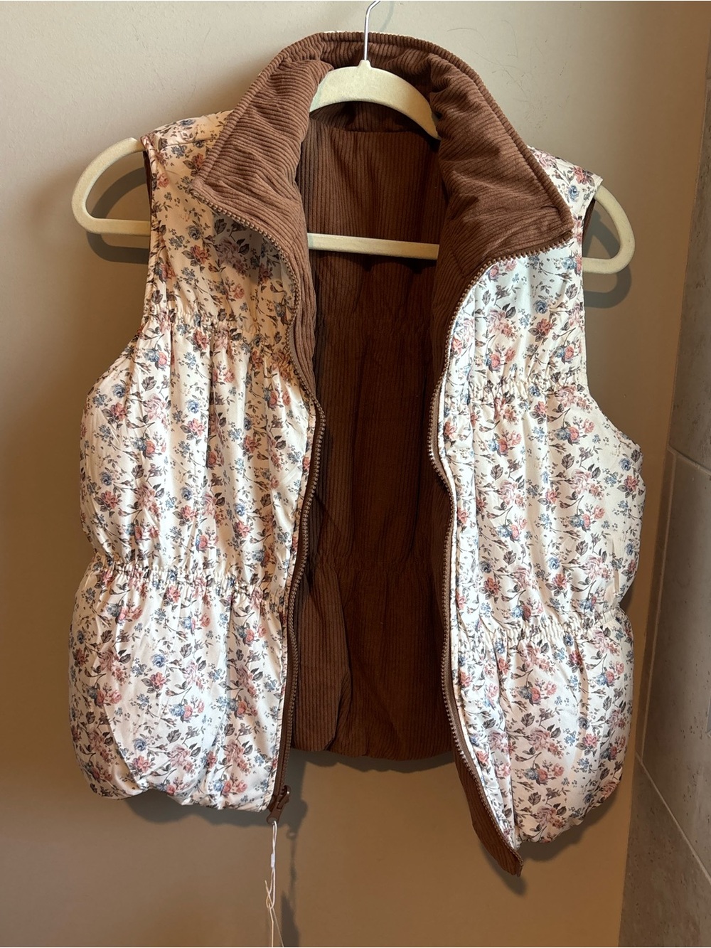 Grace & Emma Reversible Quilted Puffer Vest - Cream Floral / Brown Corduroy